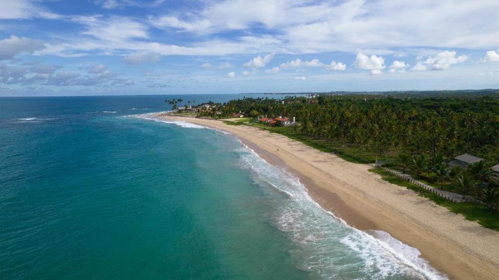 Resort Beira Mar Em Porto De Galinhas - Cupe Beach Living Exterior photo