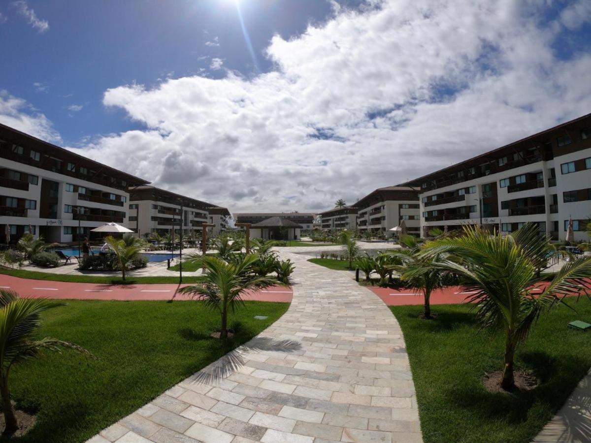 Resort Beira Mar Em Porto De Galinhas - Cupe Beach Living Exterior photo