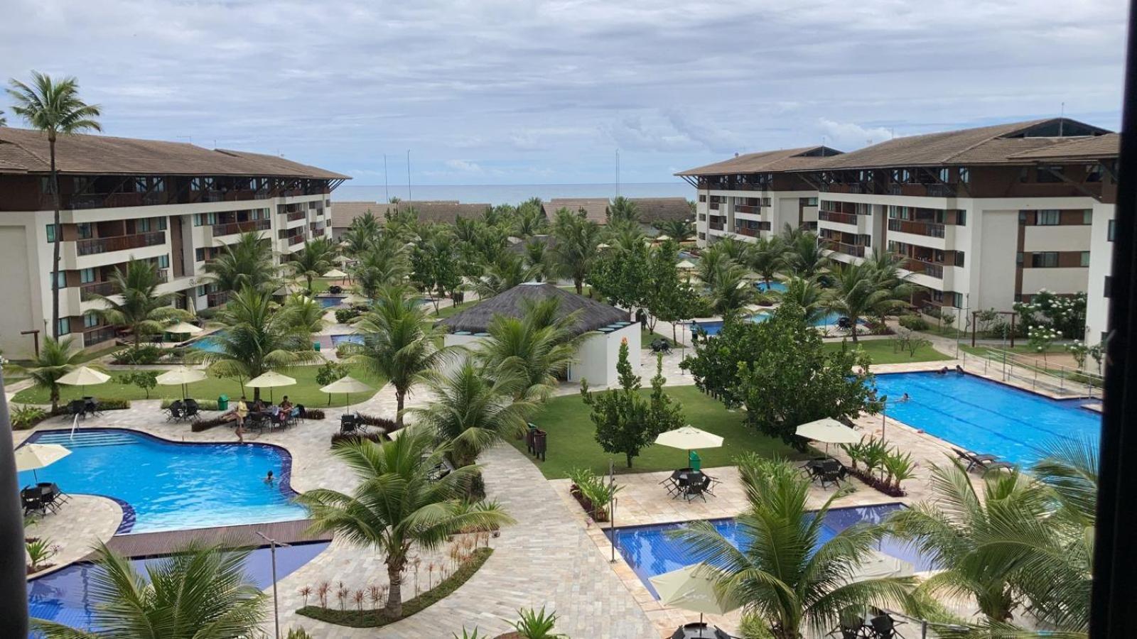 Resort Beira Mar Em Porto De Galinhas - Cupe Beach Living Exterior photo