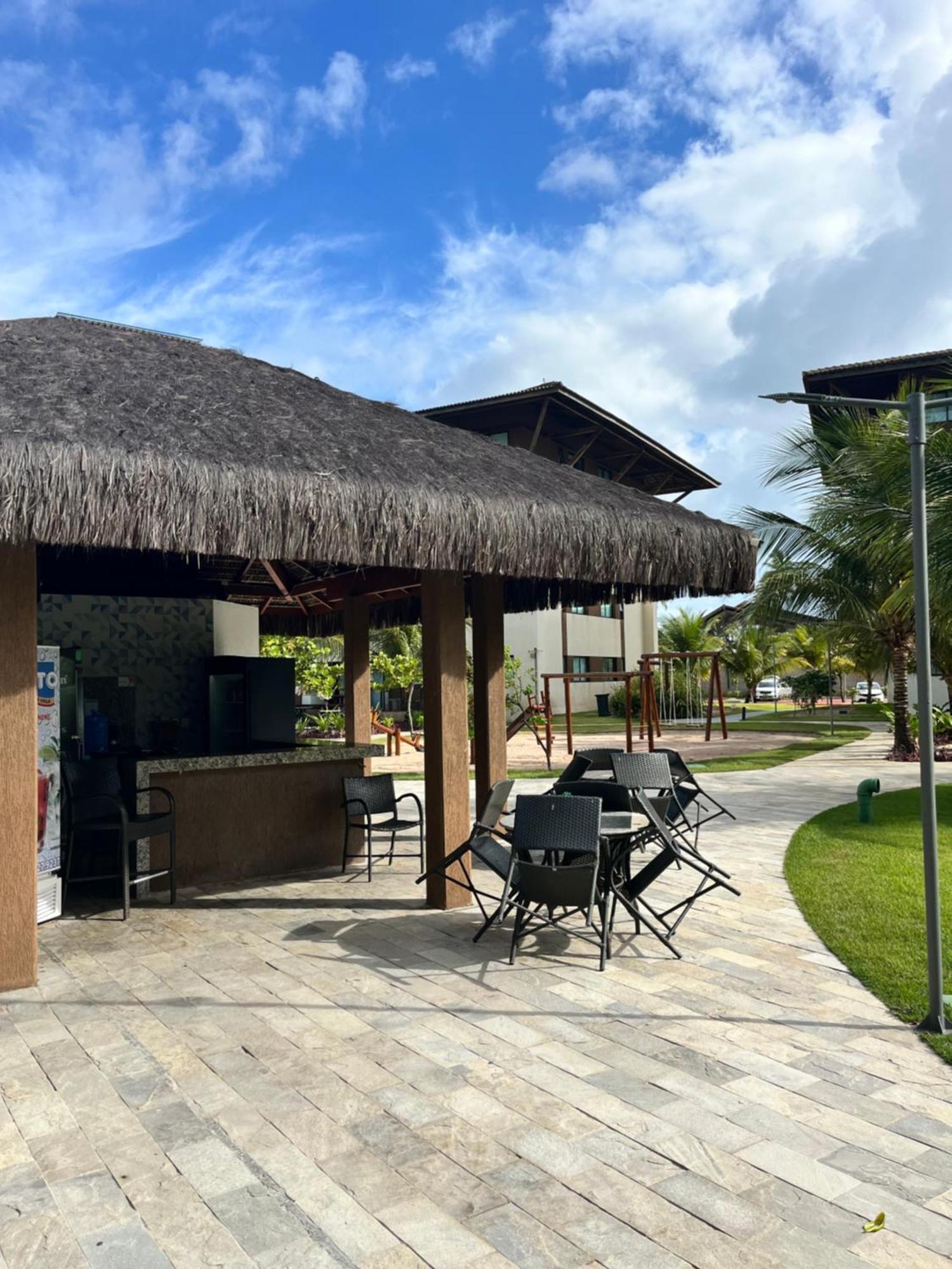 Resort Beira Mar Em Porto De Galinhas - Cupe Beach Living Exterior photo